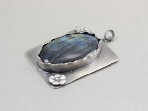 chileart biżuteria labradoryt kaboszon i srebro wisior